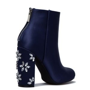 A MUST HAVE NEW BOOTIE